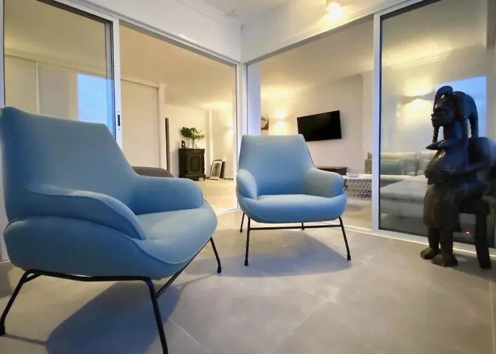 Excelsior I Sea View Apartment